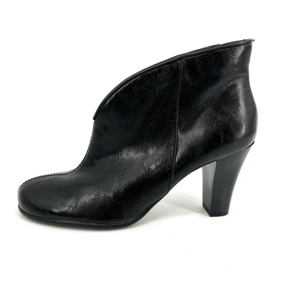 Aerosoles A2 Gravity Black Leather Pull-On booties Heel Ankle Boots (7M)